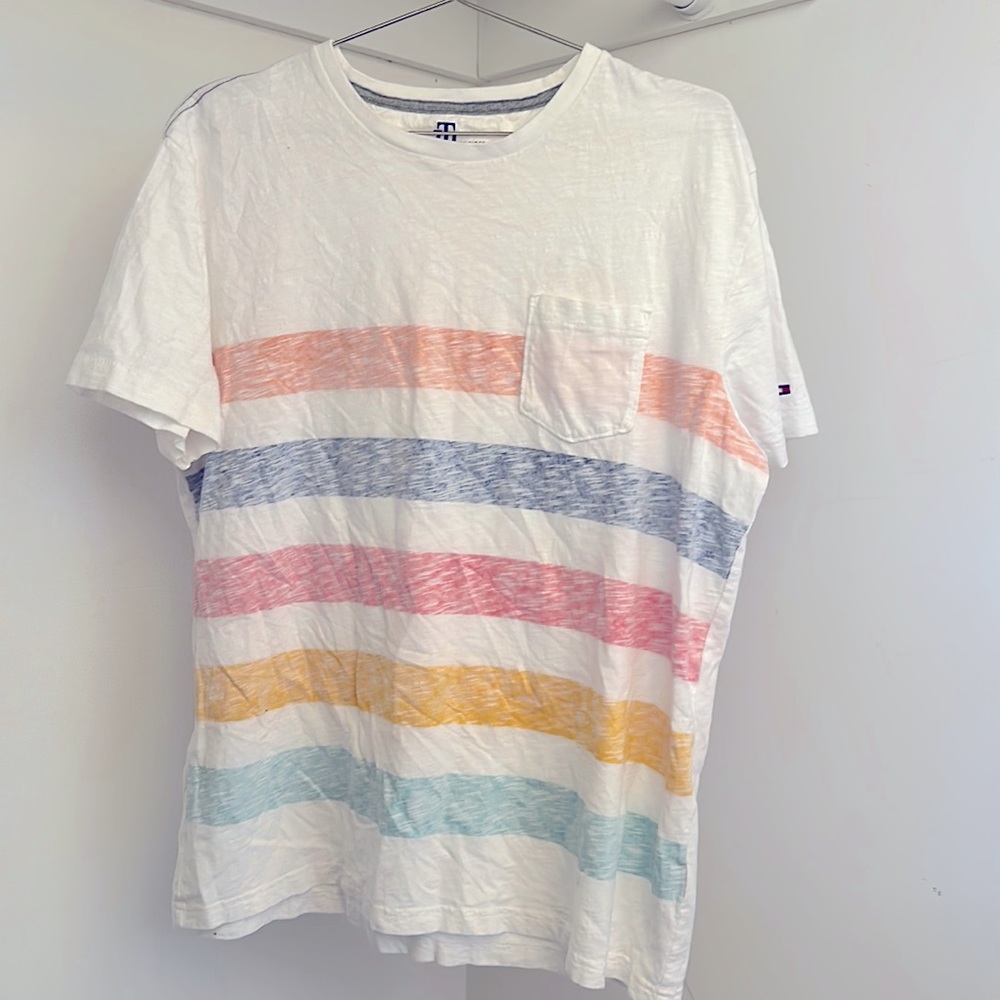 Tommy Hilfiger Men’s T-shirt with Multicolored Stripes